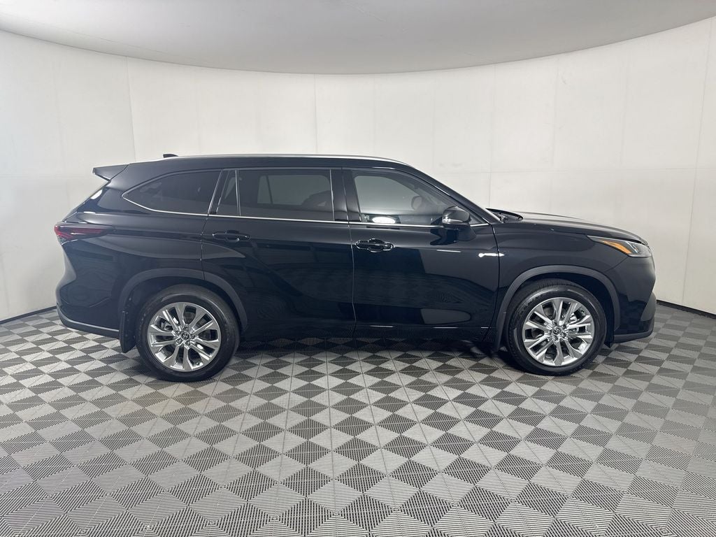 2026 Toyota Highlander Limited