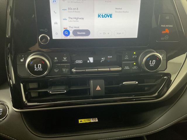 2023 Toyota Highlander XLE