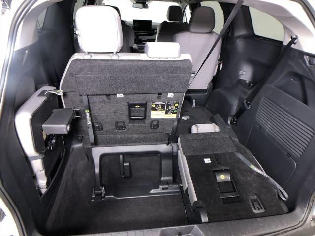 2026 Toyota Sienna LE 8 Passenger
