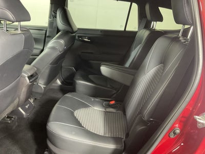 2022 Toyota Highlander XSE