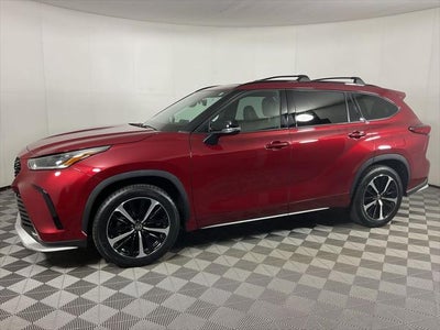 2022 Toyota Highlander XSE