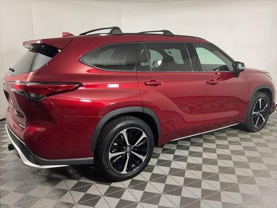 2022 Toyota Highlander XSE