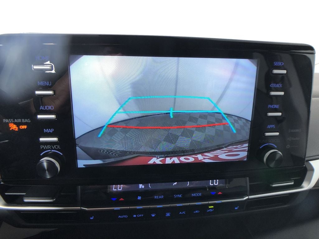 2024 Toyota Sienna XLE 8 Passenger