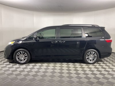 2019 Toyota Sienna Limited 7 Passenger