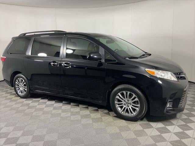 2019 Toyota Sienna Limited 7 Passenger