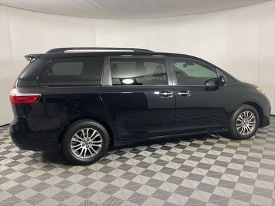 2019 Toyota Sienna Limited 7 Passenger