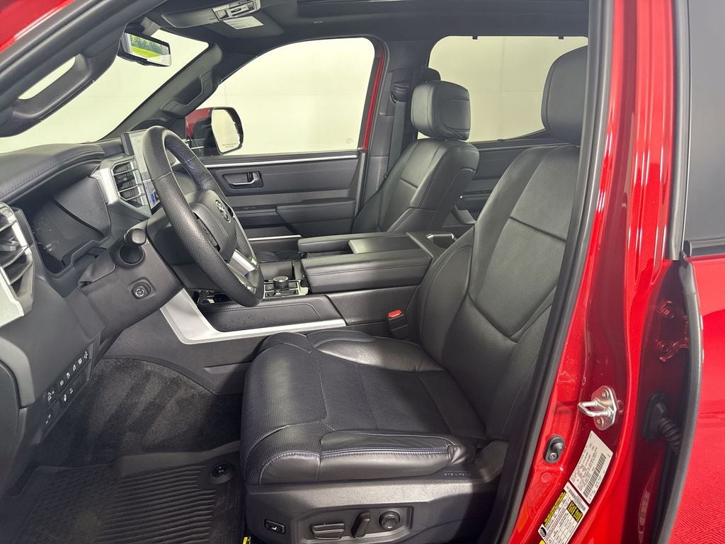 2025 Toyota Tundra Hybrid Platinum