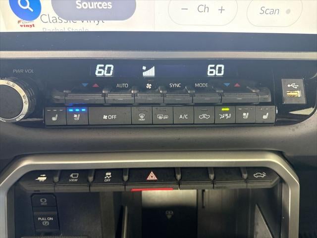 2025 Toyota Tundra Hybrid Platinum
