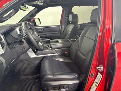 2025 Toyota Tundra Hybrid Platinum
