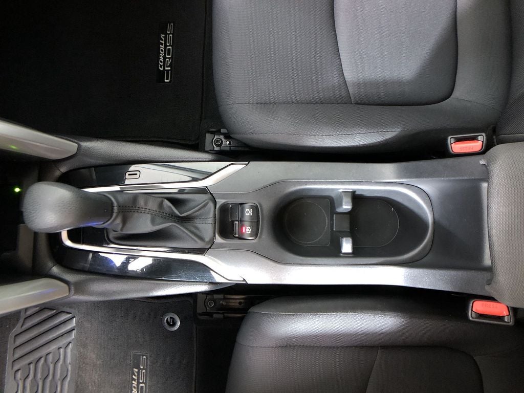 2025 Toyota Corolla Cross LE