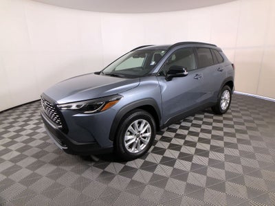 2025 Toyota Corolla Cross LE