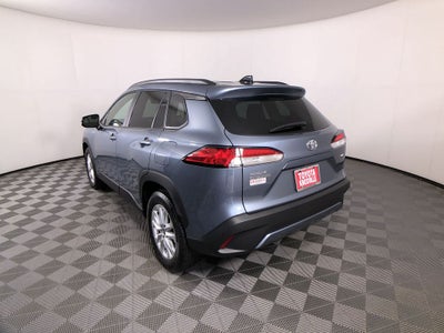 2025 Toyota Corolla Cross LE