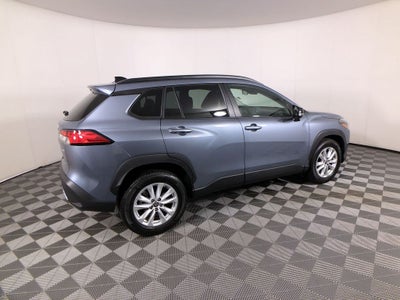 2025 Toyota Corolla Cross LE