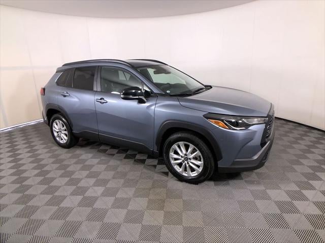 2025 Toyota Corolla Cross LE