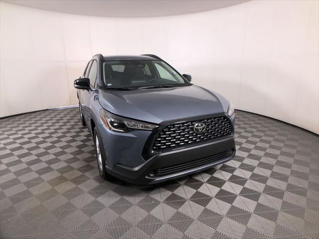2025 Toyota Corolla Cross LE