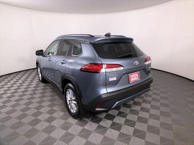 2025 Toyota Corolla Cross LE