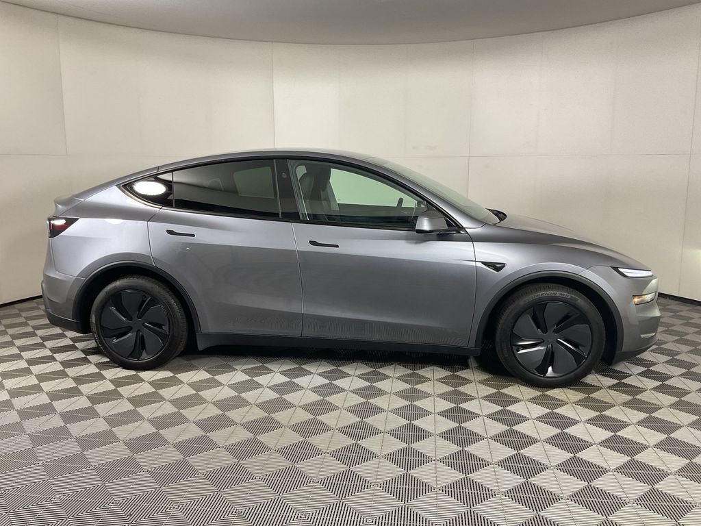 2026 Tesla Model Y Long Range