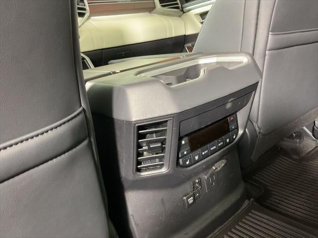 2025 Toyota Sequoia Capstone