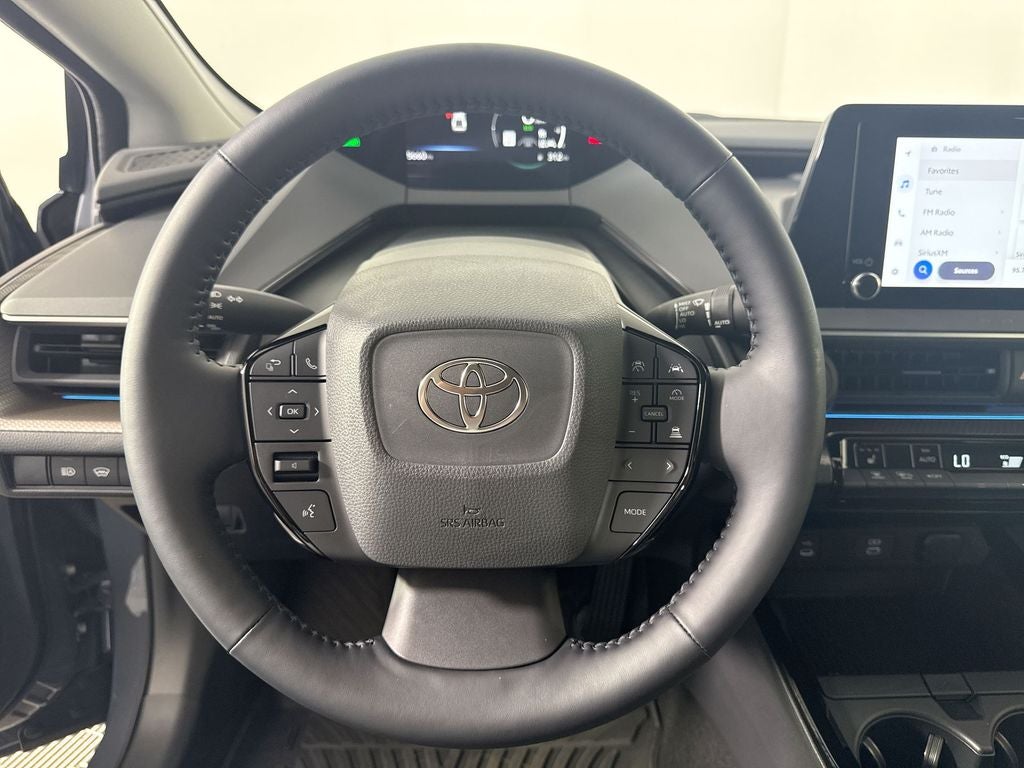 2025 Toyota Prius XLE