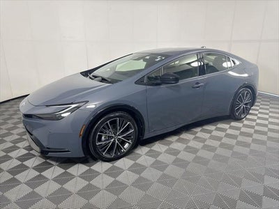2025 Toyota Prius XLE