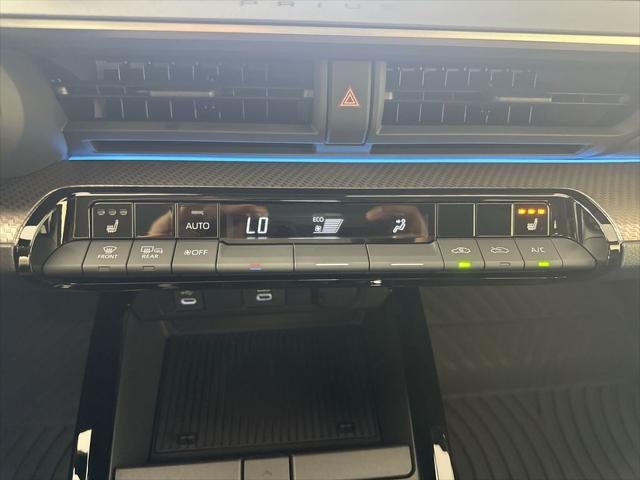 2025 Toyota Prius XLE