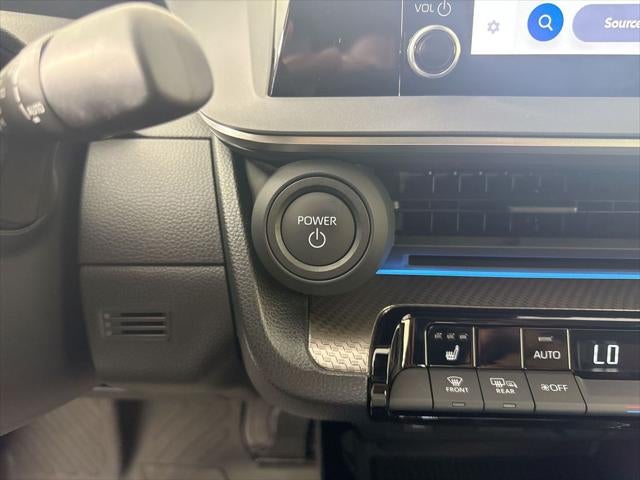 2025 Toyota Prius XLE