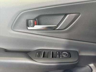 2025 Toyota Prius XLE