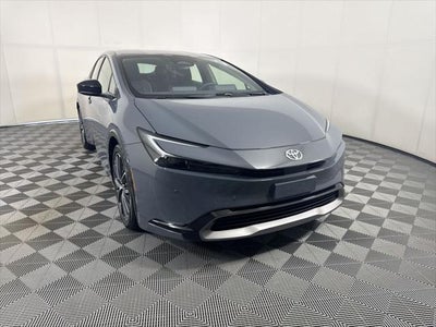 2025 Toyota Prius XLE