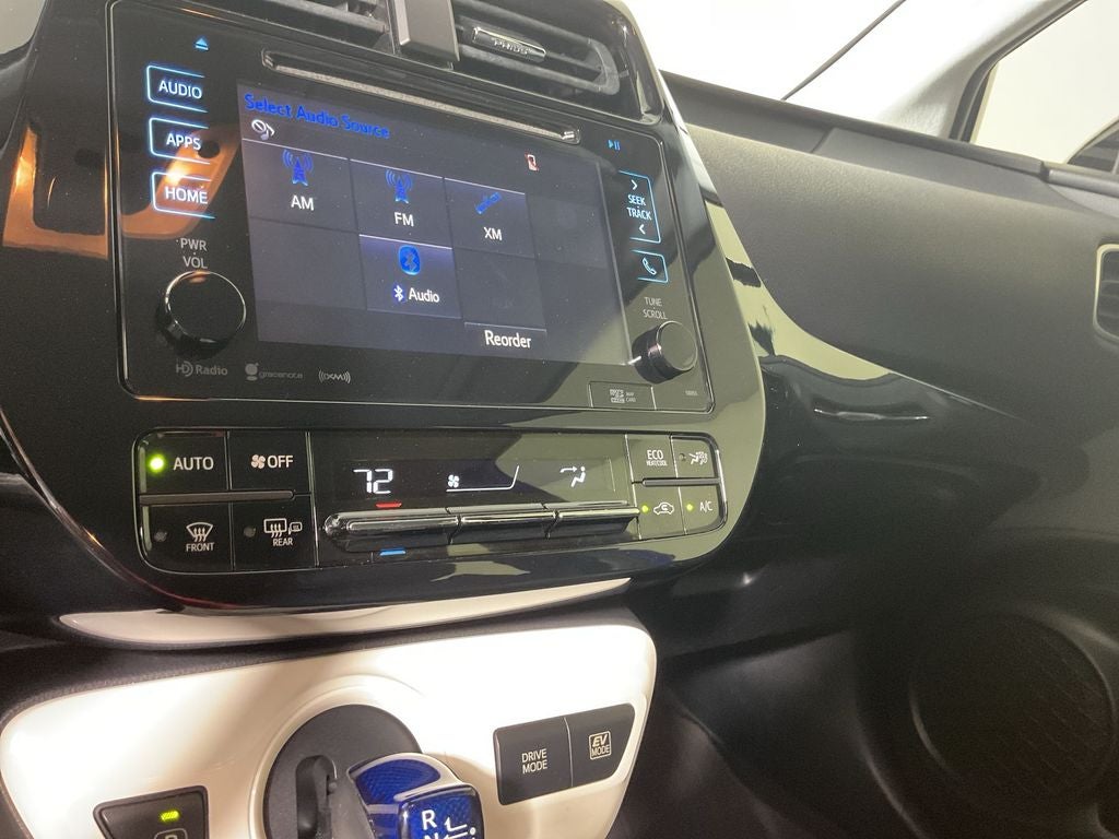 2016 Toyota Prius Three Touring