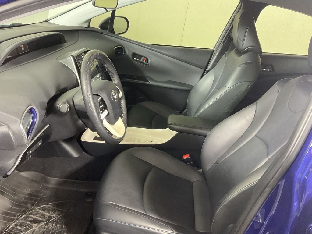 2016 Toyota Prius Three Touring