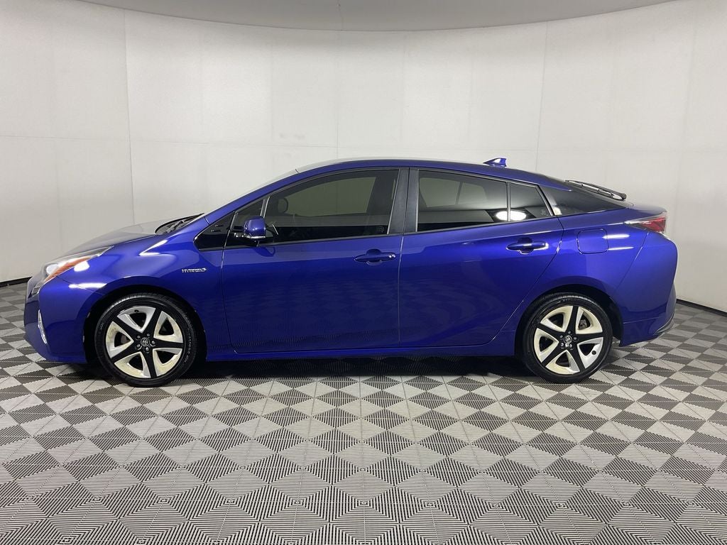 2016 Toyota Prius Three Touring
