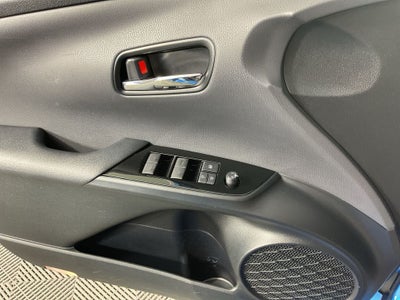 2019 Toyota Prius L
