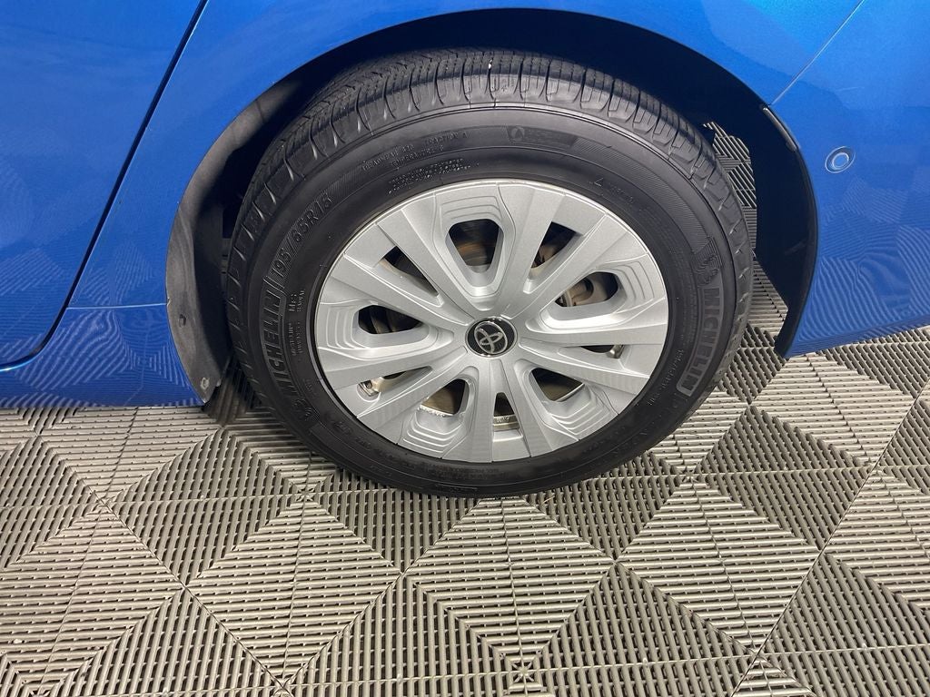 2019 Toyota Prius L