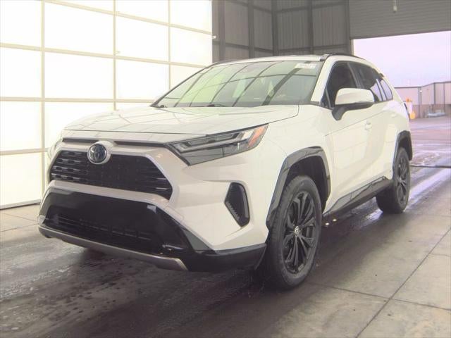 2024 Toyota RAV4 Hybrid SE