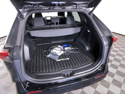 2024 Toyota RAV4 Prime SE