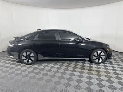 2023 Hyundai IONIQ 6 SE