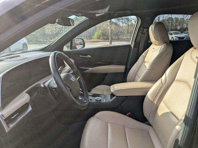 2025 Cadillac XT4 FWD Premium Luxury