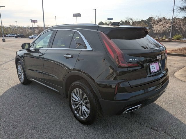 2025 Cadillac XT4 FWD Premium Luxury