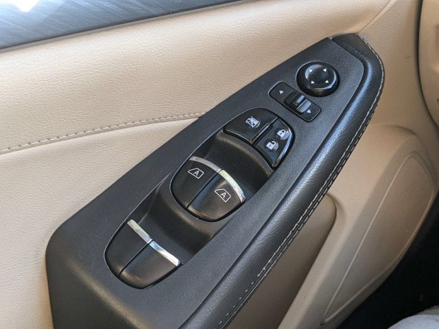 2017 Nissan Maxima S