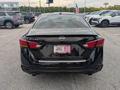 2023 Nissan Altima 2.5 SR