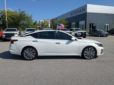 2023 Nissan Altima 2.5 SL