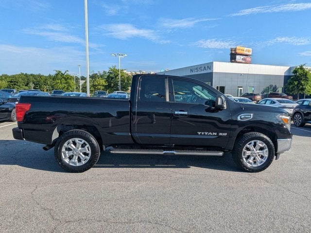 2017 Nissan Titan XD SV
