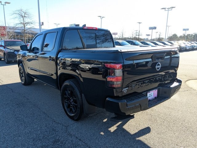 2025 Nissan Frontier SV