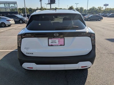 2026 Nissan Kicks SV
