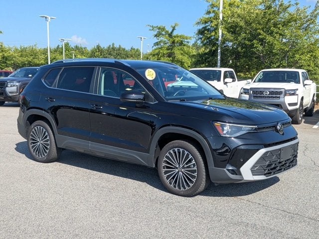 2025 Volkswagen Taos SE