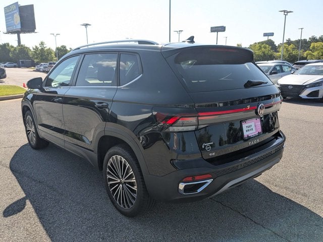 2025 Volkswagen Taos SE