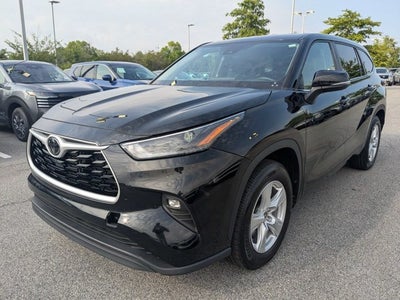 2025 Toyota Highlander LE