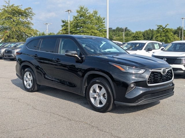 2025 Toyota Highlander LE