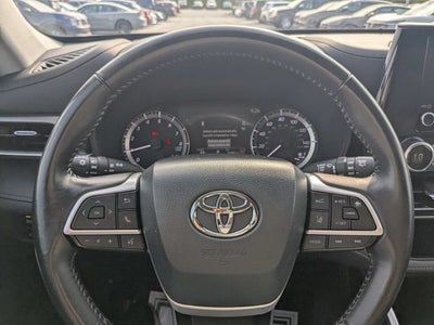 2025 Toyota Highlander LE