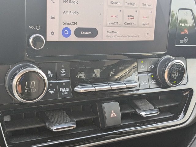 2025 Toyota Highlander LE